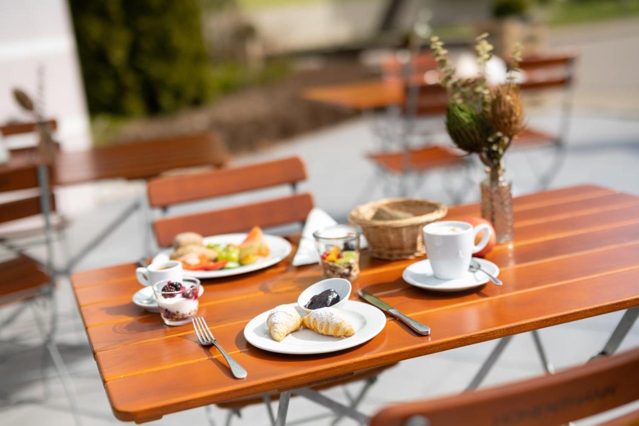 Hotel Drei Rosen Moosburg an der Isar Экстерьер фото